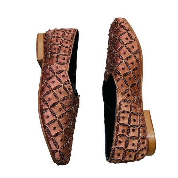 Mask World Brown Satin Beaded Princess Moccasins - Size 8 - Picture 9 of 14